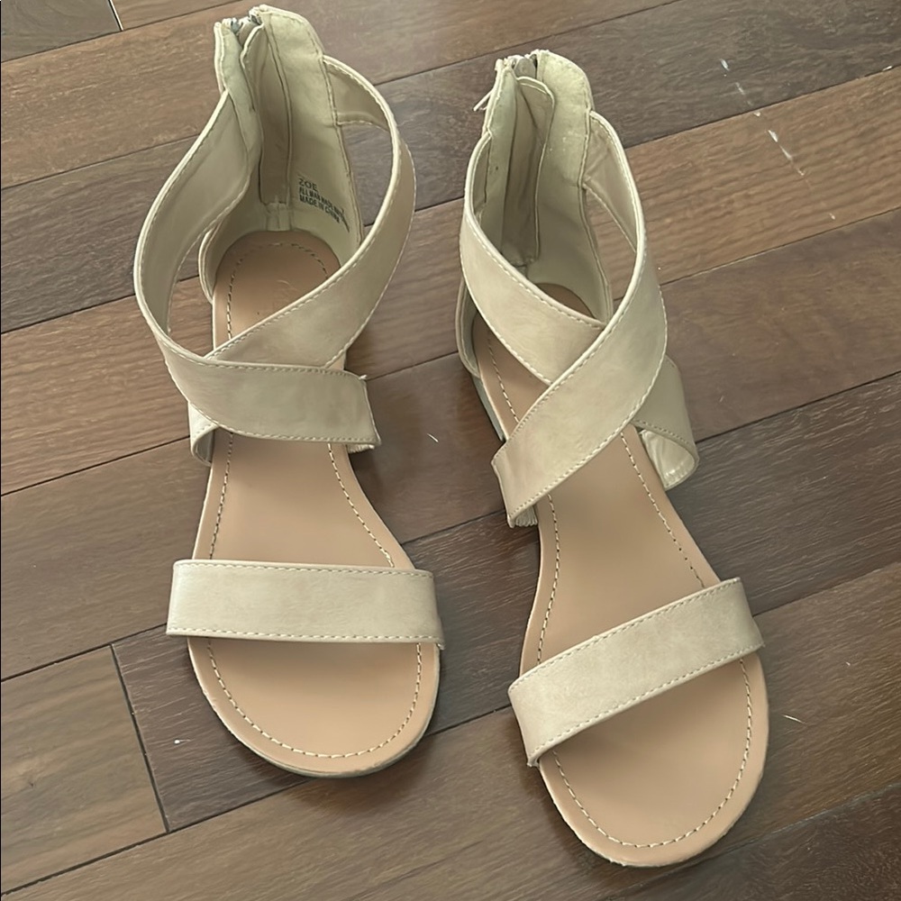 Women's Cream Sandals